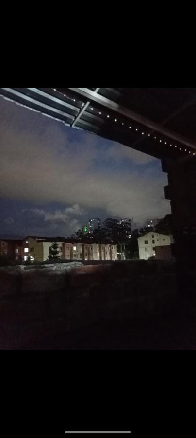 COMUNA13Ph - Bed and Breakfast Medellín