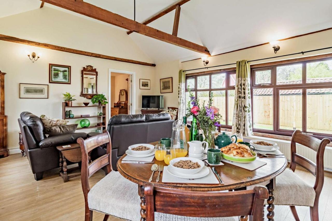 The White Horse Cottage - Bed and Breakfast Saint James