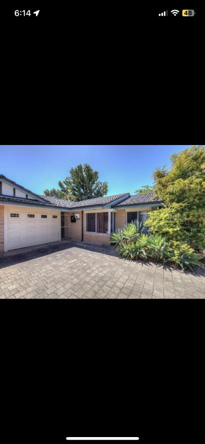 Close to shops & airport - B&B Perth