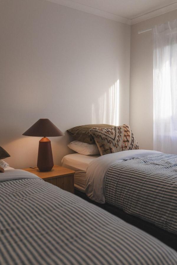Penny Shack - Incredible sea views and just two minutes to the ferry - B&B Penneshaw