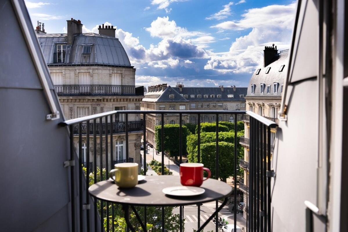 Appartement 2 chambres balcon vue Luxembourg -II - B&B París