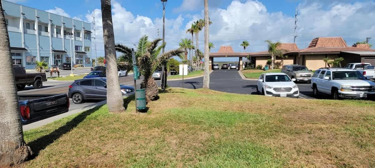 Tiki Condo 261 - B&B South Padre Island