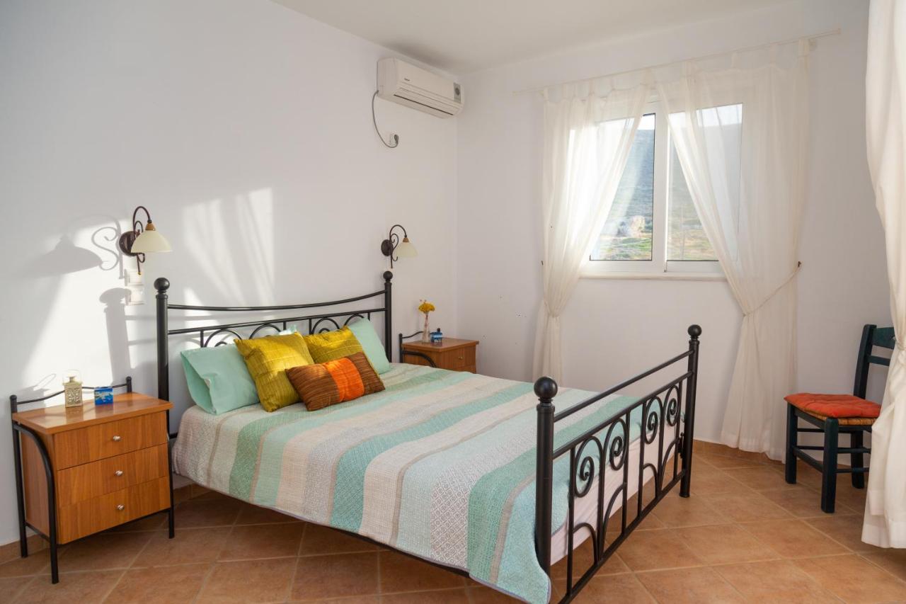 Appartamento con 2 Camere da Letto e Vista Mare 