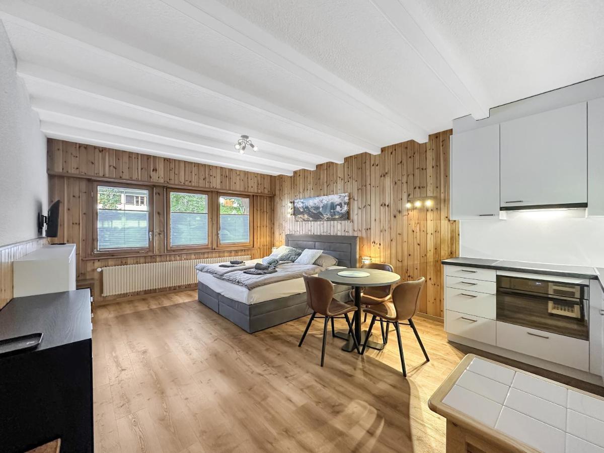 Slopeside Studio - 4 Valleys - Swiss Alps - B&B Vex