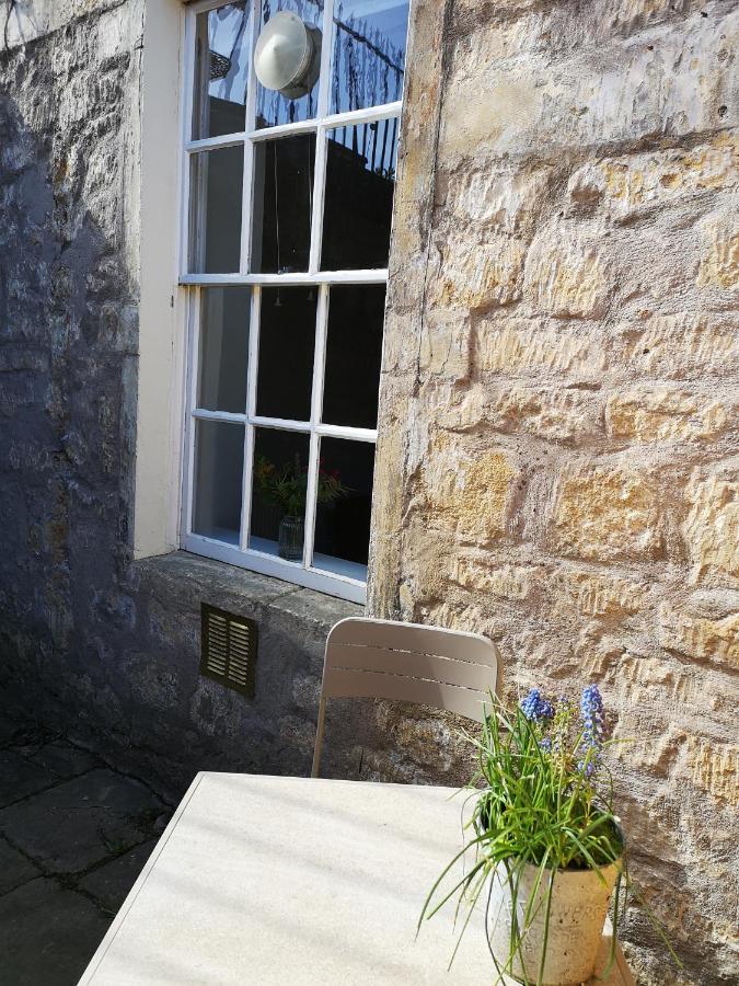 Central Bath Apartment Private Parking Courtyard Garden - Ferienwohnung Bath