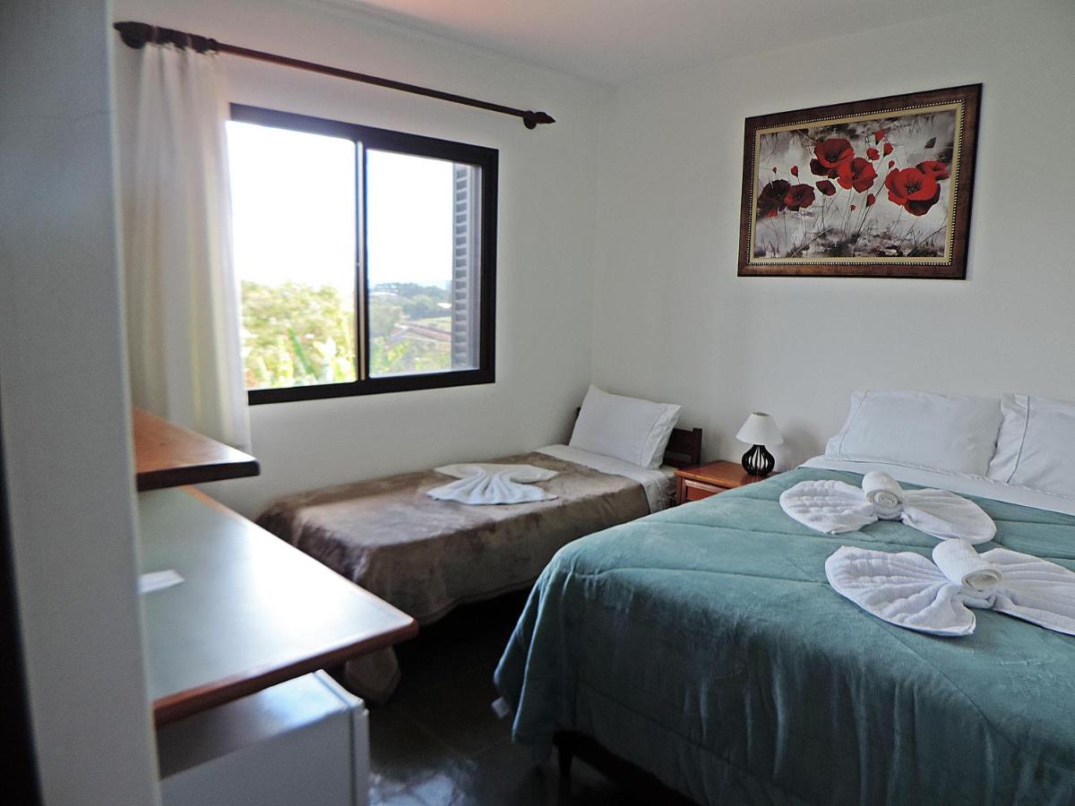 Deluxe Room (1 adult + 1 child)