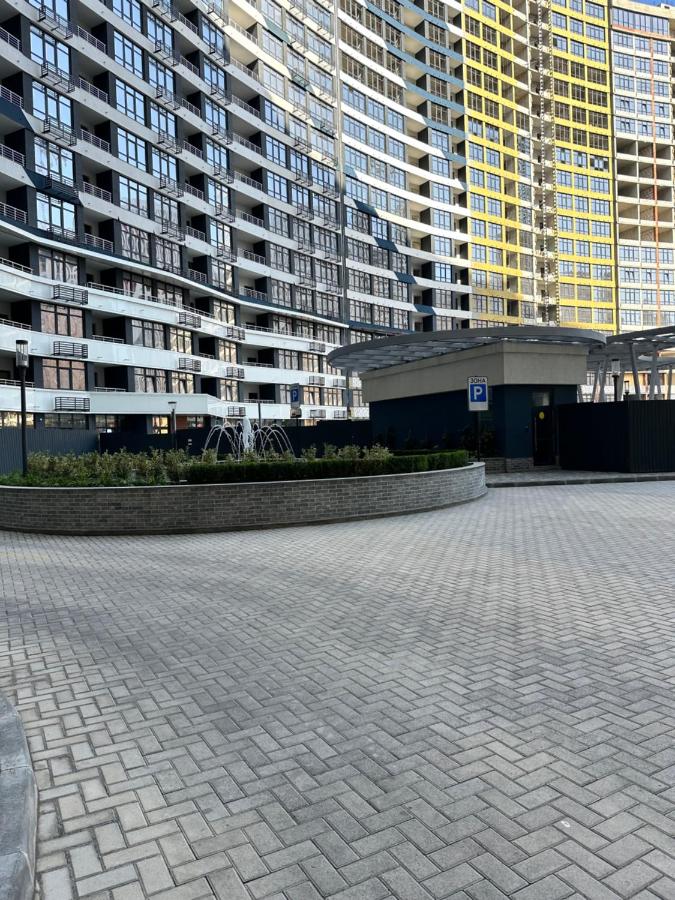 Atmosfera Resort Apartments- Апартаменты в Аркадии с террасой на крыше! - Chambres d’hôtes Odessa