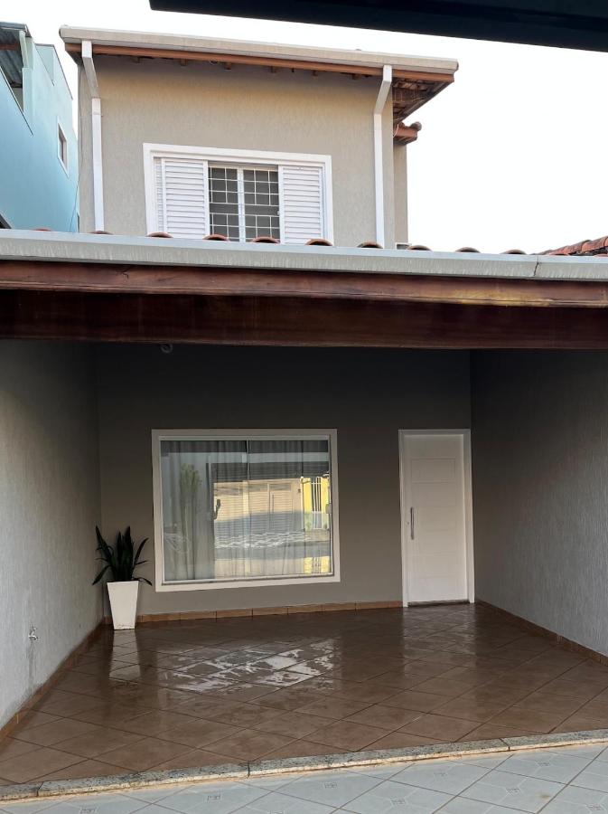 Casa em Lorena perto de Aparecida e Canção Nova - B&B Lorena