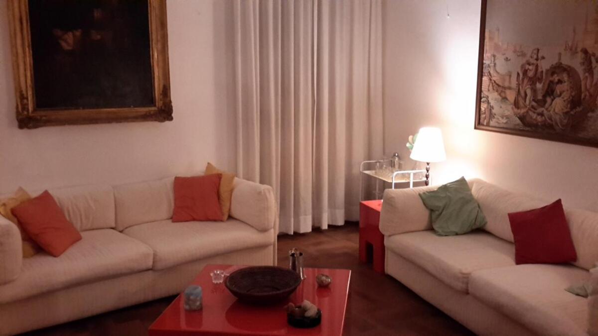 At Ponte Vecchio and Palazzo Pitti - B&B Florence