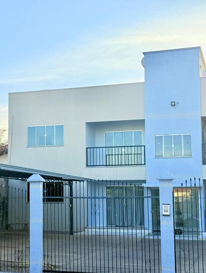 Ap conforto no centro de Sinop 2 - B&B Sinop