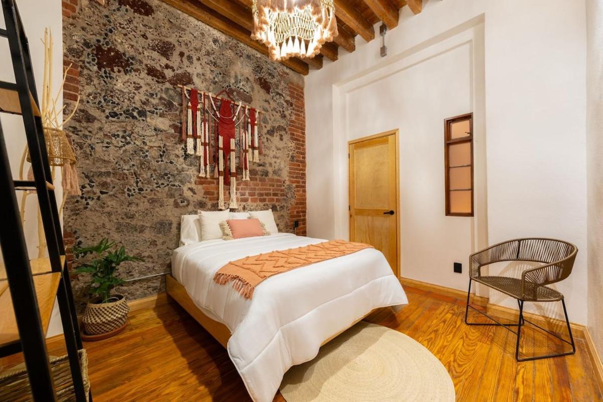 DH5 Gorgeus ROOM in Centro Historico steps from Zocalo - B&B Mexico City