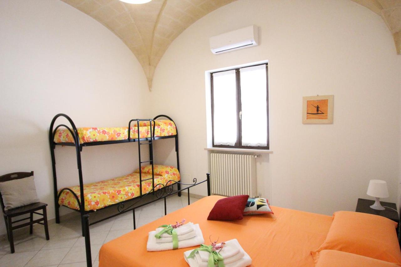 One-Bedroom Apartment with Patio - Mandarino