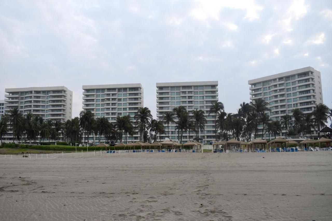 Departamento Mayan Island - A pie de playa y con albercas - Chambres d’hôtes Acapulco