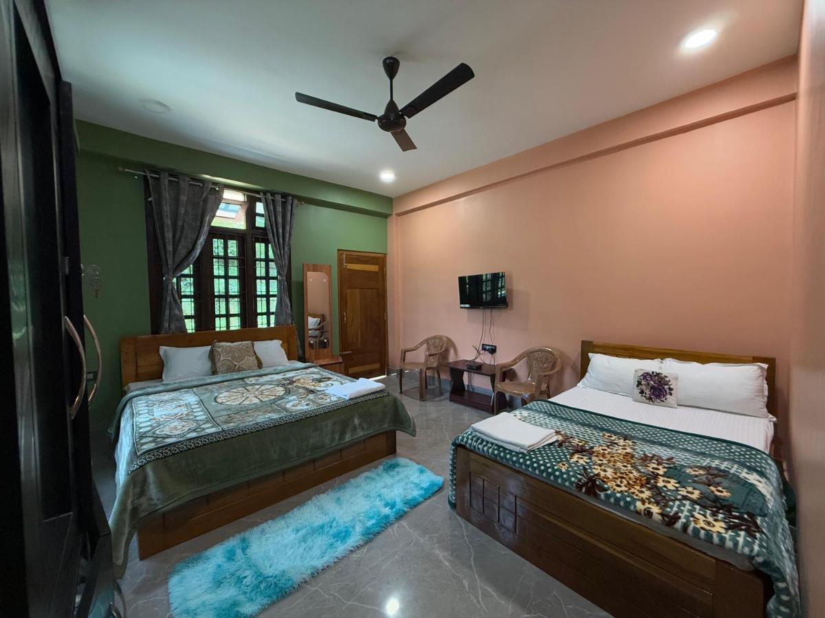 Habitación Familiar con balcón