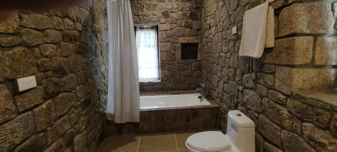 Triple Room with Mountain View