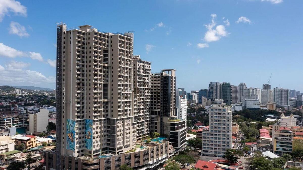 Uptown Palms 1BR Suite Fuente, Walk to CebuDoc - B&B Cebu City