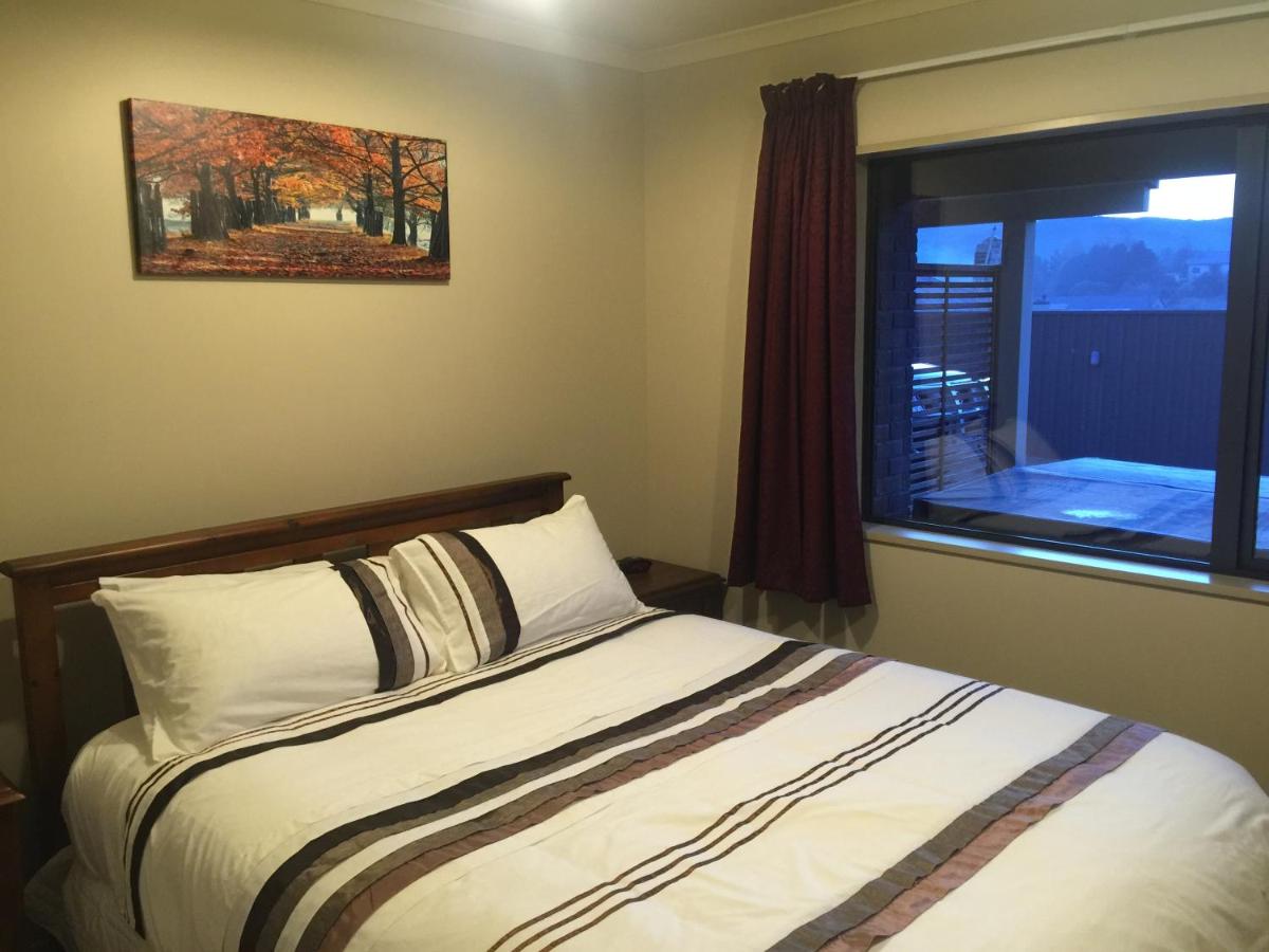Lawrence Townhouse Accommodation 18A - B&B