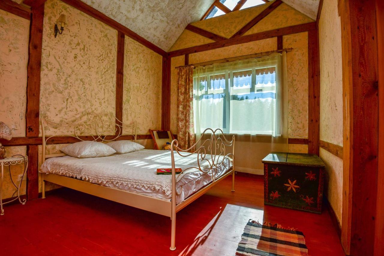 Two-Bedroom Apartment with Kitchenette