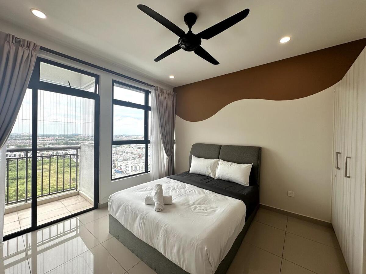 Mutiara Rini The Garden Residences by WP HOMESTAY - B&B Sikait