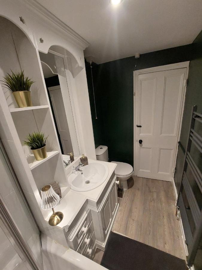 Luxury 2 Bedroom Clifton Duplex - B&B Bristol