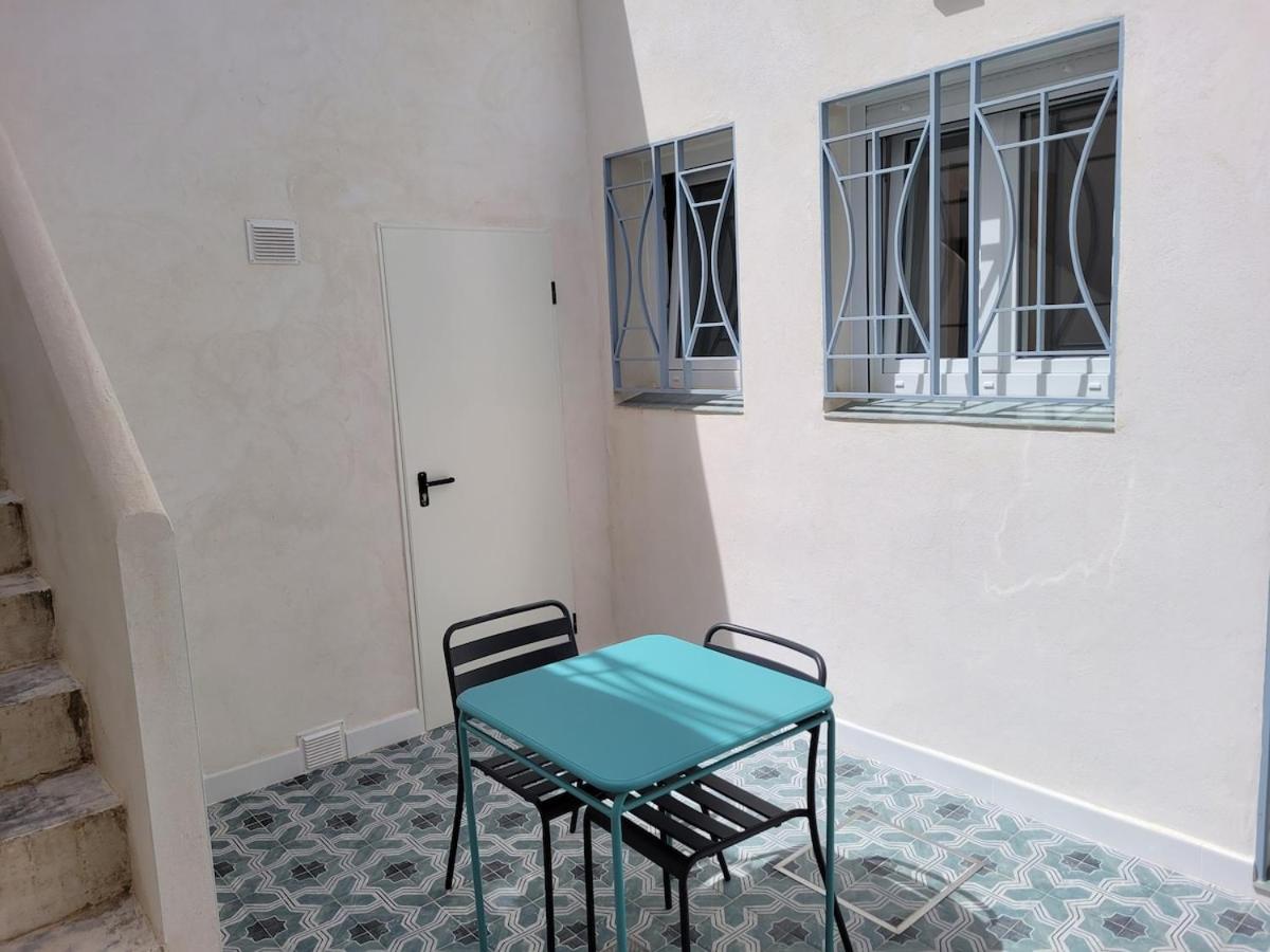 Apartamento con WiFi y aparcamiento privado - B&B Alcalá de Guadaira