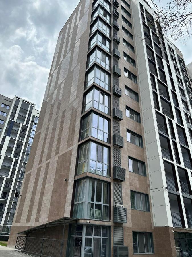 Green yurt 1, Arbat, location Metro - B&B Almaty