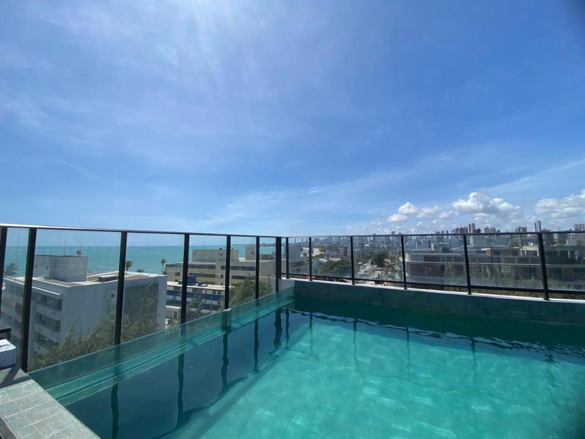 Flat completo a 50m do mar do Bessa - até 4 pessoas - B&B João Pessoa