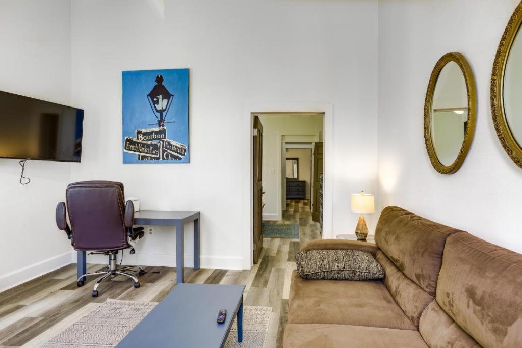 Bywater Beauty Near music and Fun - B&B New Orleans