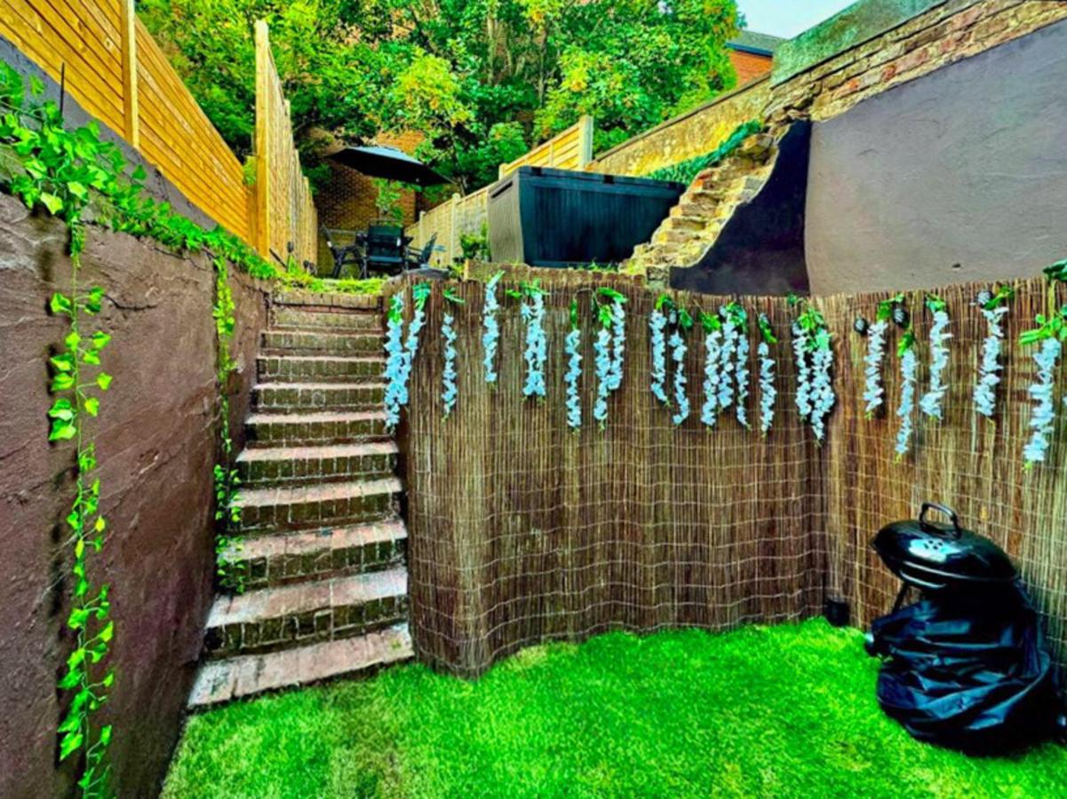 Charming Coastal Retreat in BN2 - Bed and Breakfast Brighton