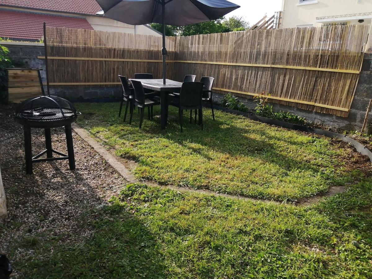 Charmante petite maison de ville à 20 minutes de la mer - Chambres d’hôtes Giberville