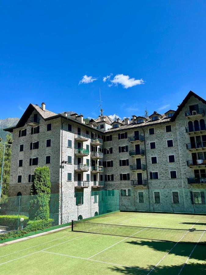 Appartamento Elegante con Servizi in oasi verde - Ferienwohnung Chiesa in Valmalenco