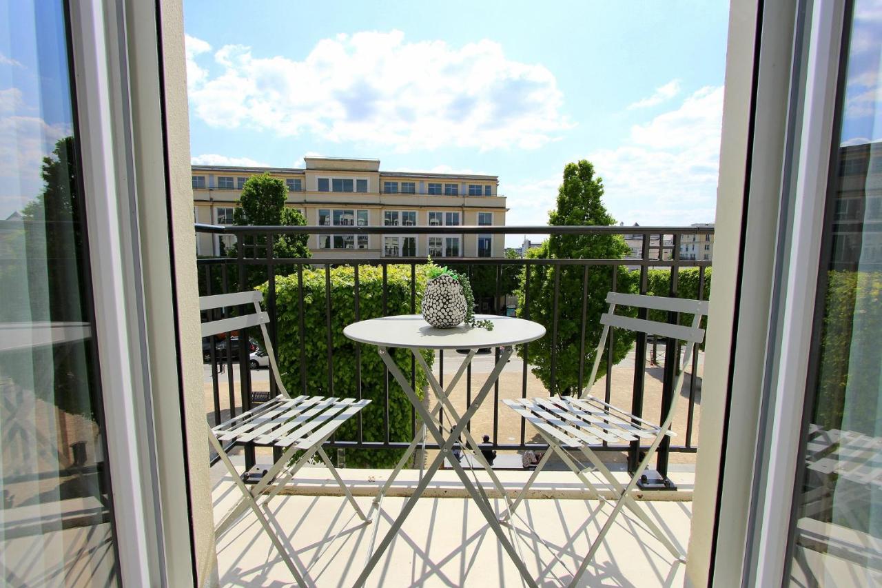 ARIANE 1 - face RER Val d'Europe, 5mn de Disneyland - Ferienwohnung Serris