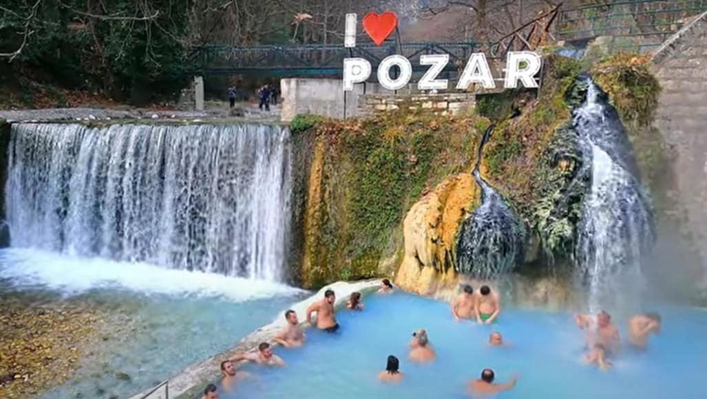 Aridaia Central Square Apartment - Chambres d’hôtes Aridaía