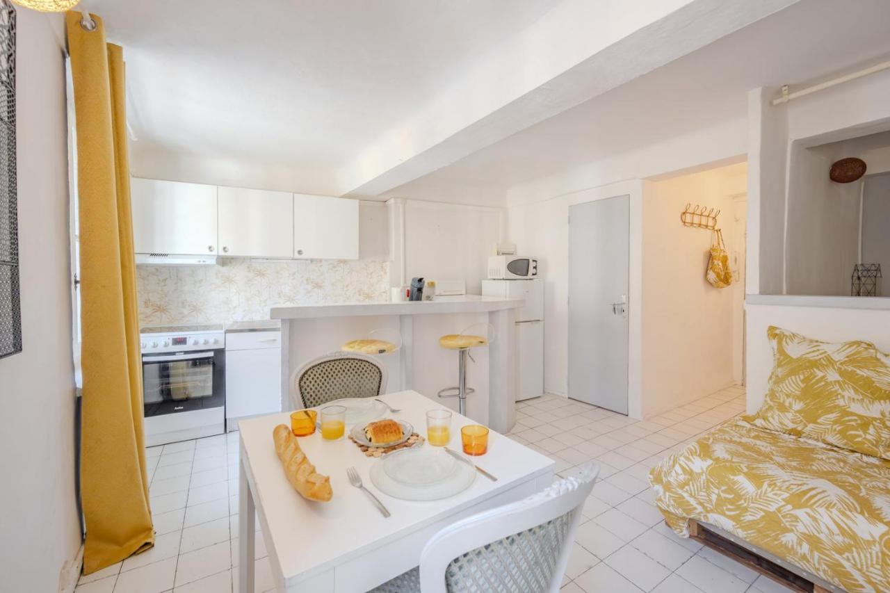 Le cocon - 5 min à pieds du Port - B&B Toulon