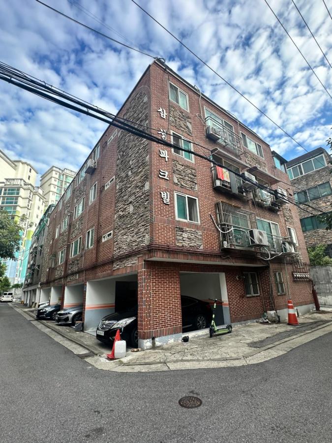 Dalonjae, 달온재 아늑하고 편안한 숙소, 화곡역도보6분, 주차가능, 최대 6인가능 - B&B Seoul