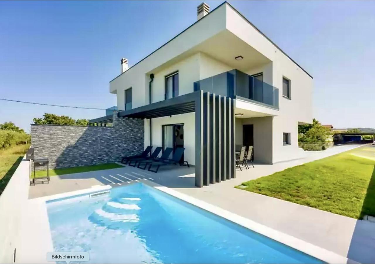 Villa Diana - B&B Petrovija