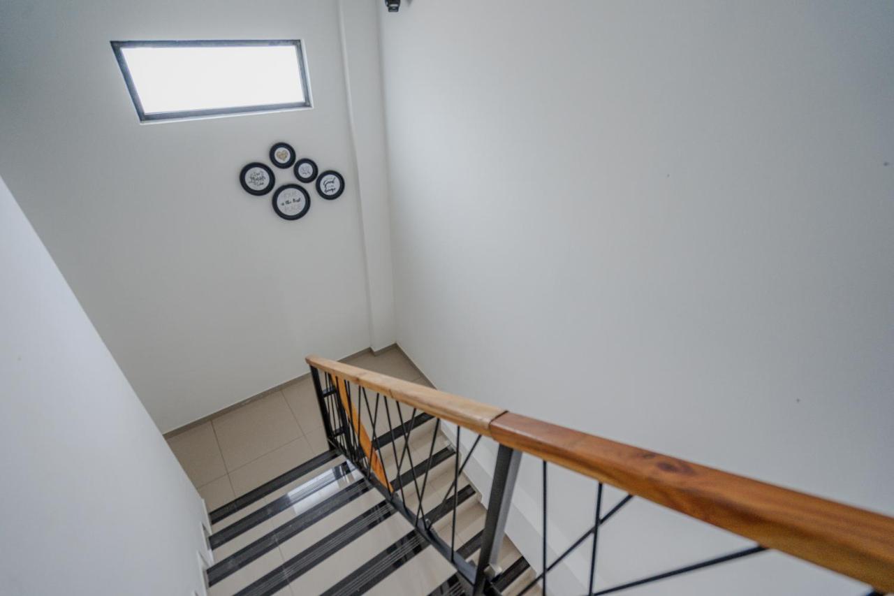 Homely Bali at Kayu Aya - B&B Seminyak