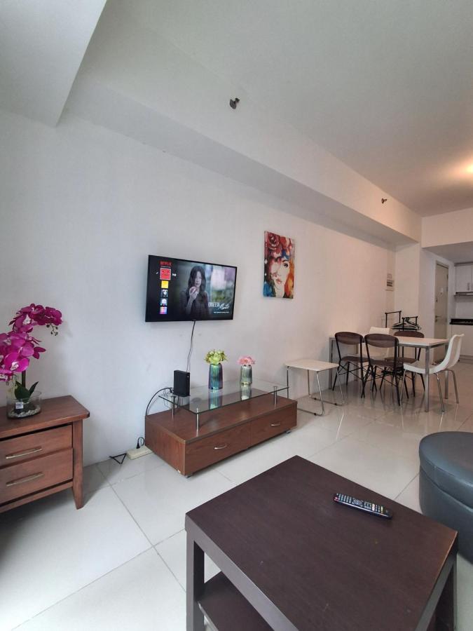 Spacious 2BR in Jazz Residences Makati - B&B Manila