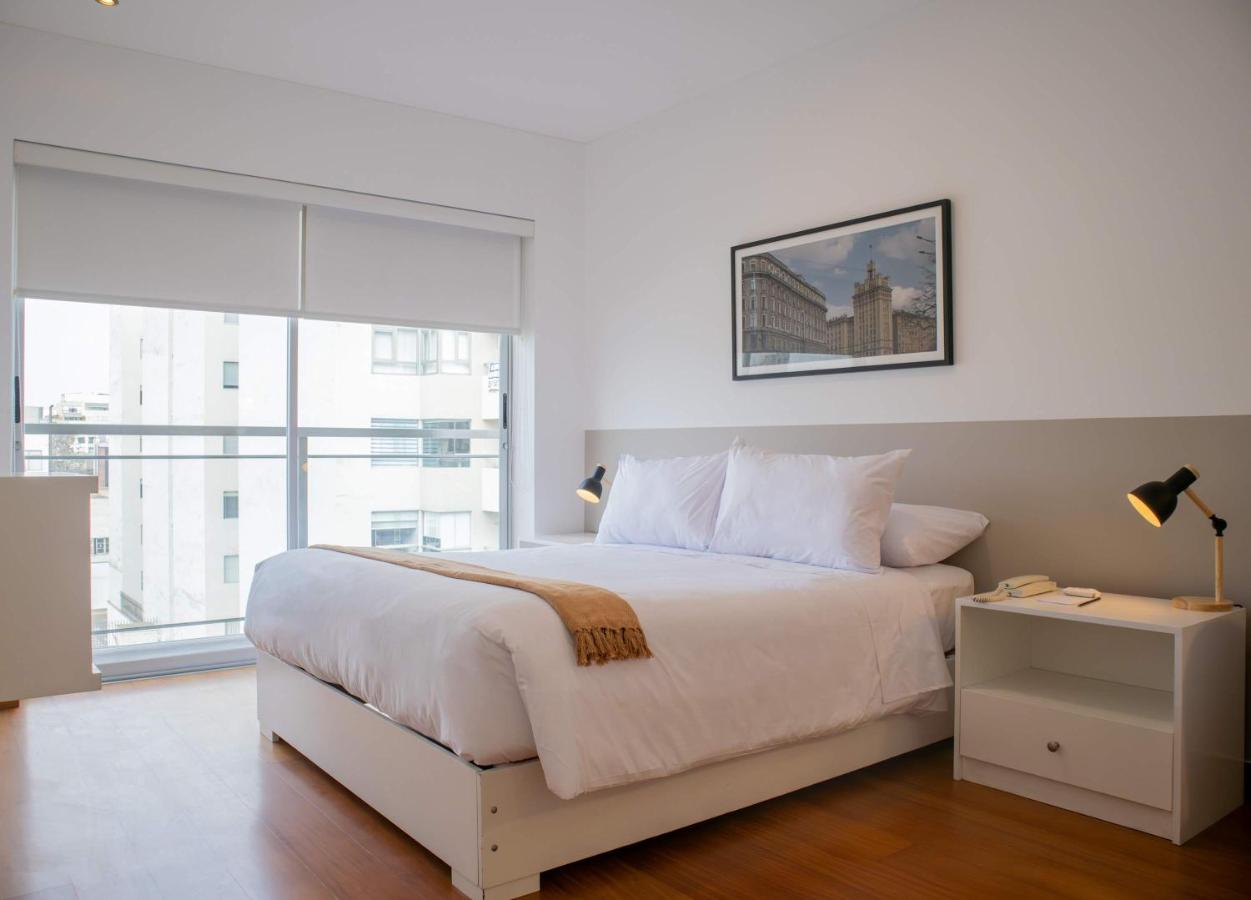Wonderful 1BR with Great Deco in Miraflores - Ferienwohnung Lima