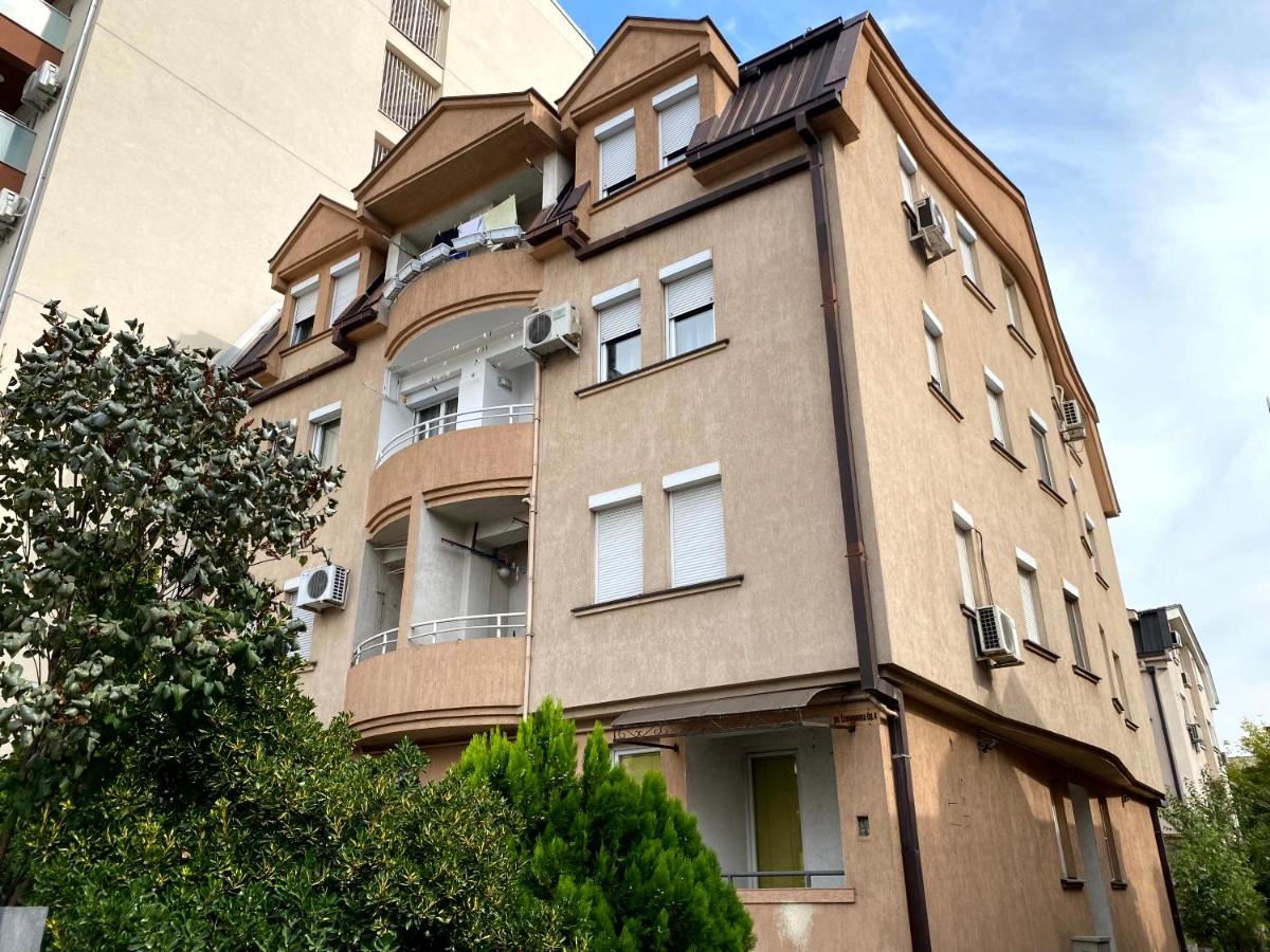 BD Lux Apartment & Garage - Ferienwohnung Skopje