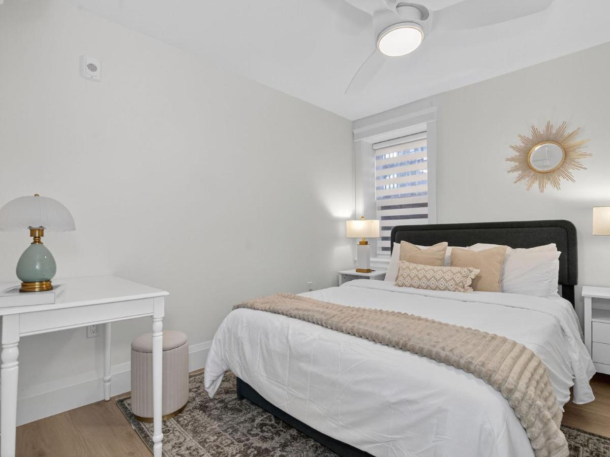 Queen Room with Shared Bathroom