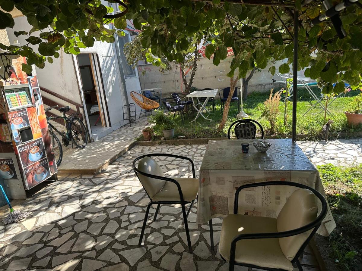 Villa with Garden View