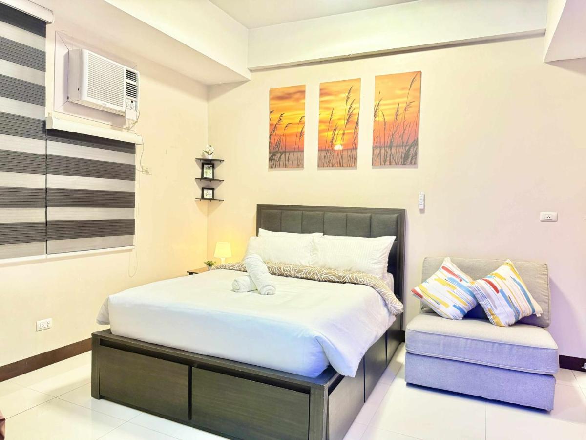 Aura Zen Suites condotel - Chambres d’hôtes Manille