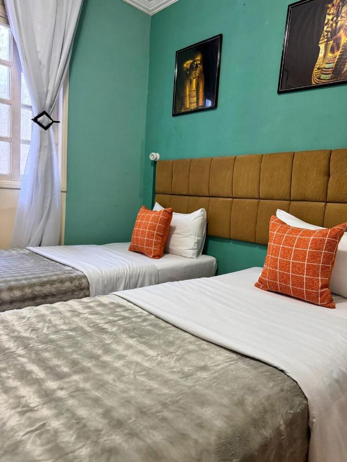 Habitación Doble pequeña con baño compartido - 1 o 2 camas