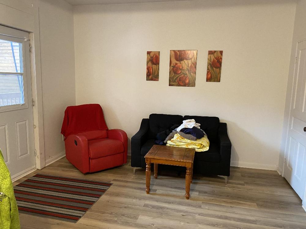 Grand logement chaleureux - B&B La Tuque
