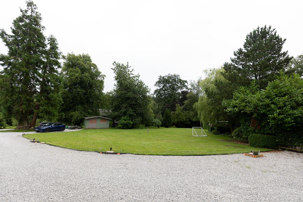 RAYGILL HOUSE - Spacious Family Retreat in Scenic North Yorkshire - Hot tub hire available - Chambres d'hôtes Lothersdale