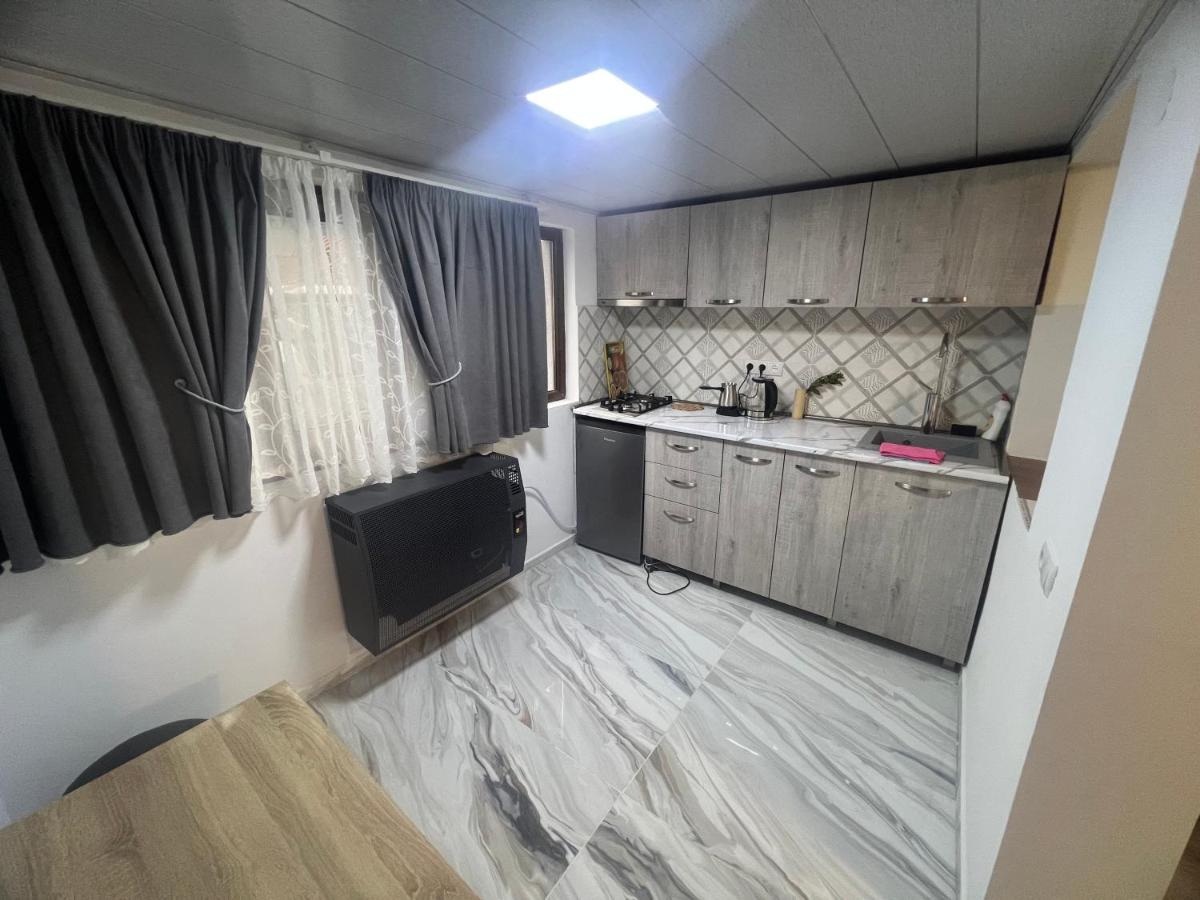 Guesthouse ATINATI - B&B Borjomi