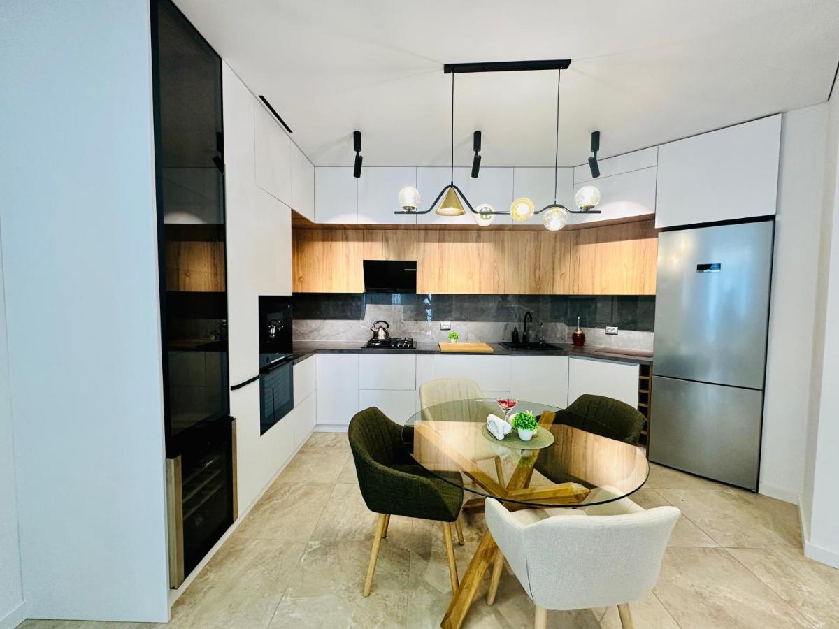 Deluxe Apartment mit Balkon und 2 Schlafzimmern