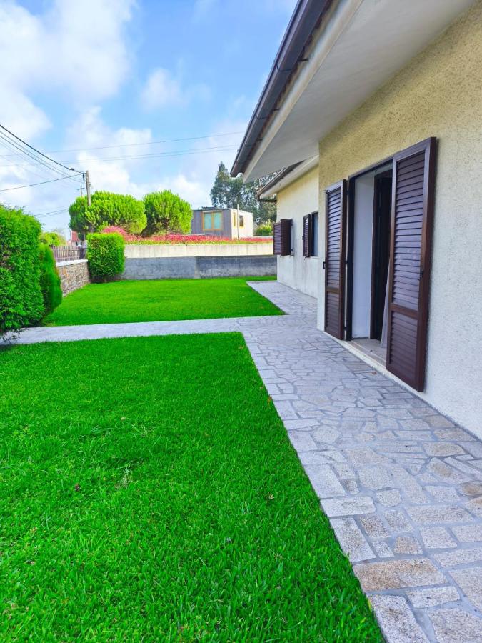 Charming Villa Close to Quinta da Barca - Ferienwohnung Gandra