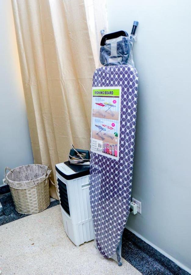 Single Room with Shared Bathroom